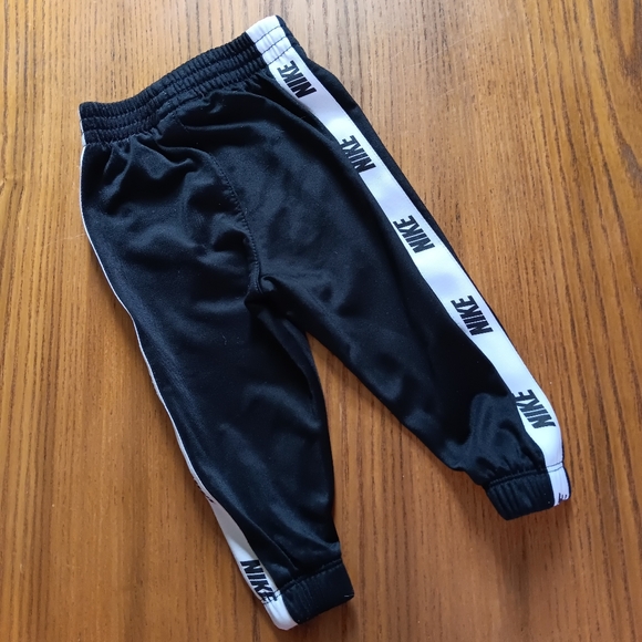 9m Nike outfit - Picture 5 of 5